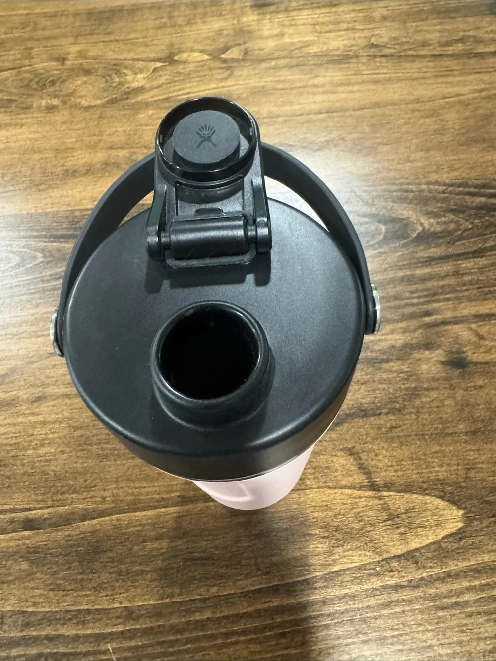 Hydro Flask Light Pink Insulated Shaker Bottle with Black Carry Lid